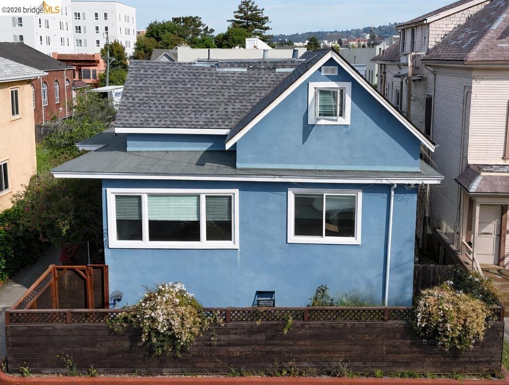Berkeley, California, United States 3 - 17525998