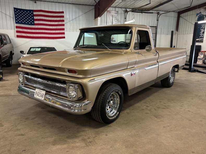 Pickup in Traverse City, United States 1 - 17725186