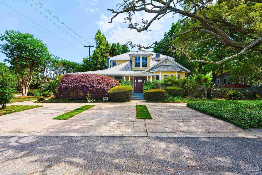 House in Pensacola, Florida, United States 2 - 17724686