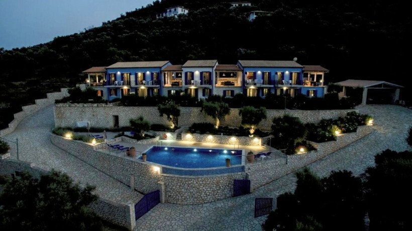 Villa in Eugirou, Apollonioi, Greece 1 - 17724653