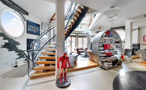 Apartment in Saint-Cloud, Ile-de-France, France 1