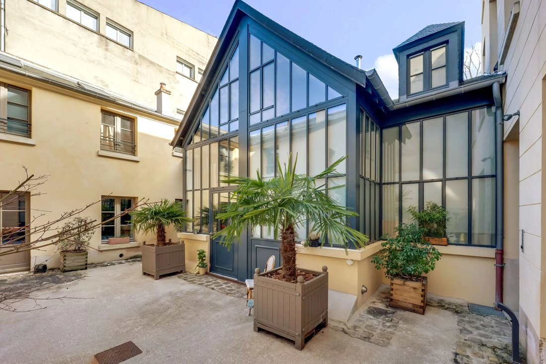 Versailles Saint Louis – A Split Level In Versailles, île De France ...