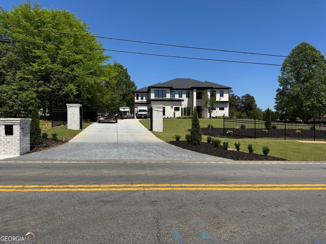 House in Buford, Georgia, United States 2 - 16887211