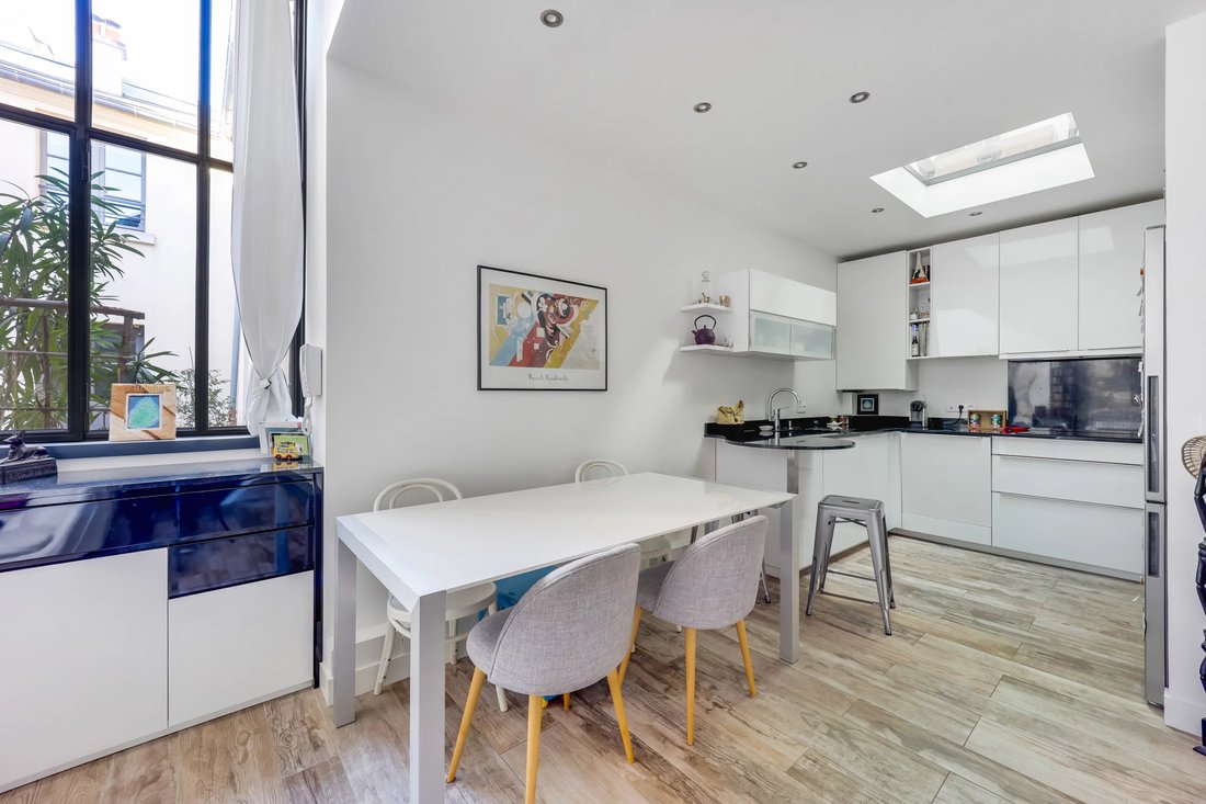 Versailles Saint Louis – A Split Level In Versailles, île De France ...