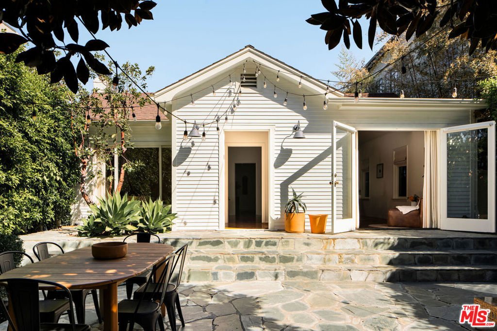 Los Angeles, California, United States 1 - 17724721