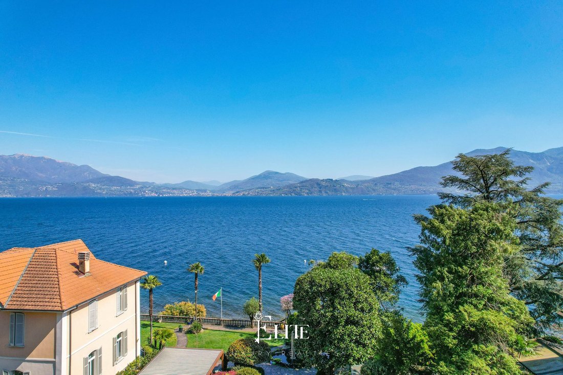 Villa in Oggebbio, Piedmont, Italy 2 - 17724619
