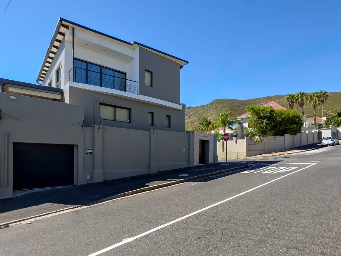 House in City Centre, Cape Town, South Africa 1 - 17725184