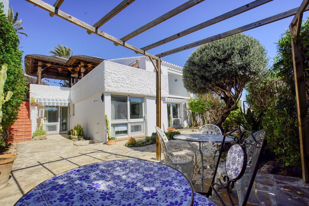 Villa in Estepona, Andalusia, Spain 5 - 17725280
