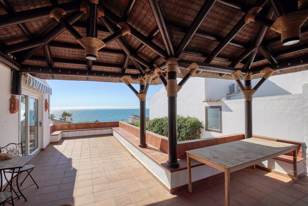 Villa in Estepona, Andalusia, Spain 2 - 17725280