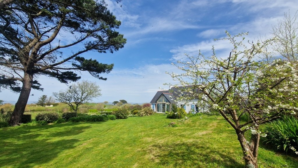 House in Poullan-sur-Mer, Brittany, France 2 - 17725215