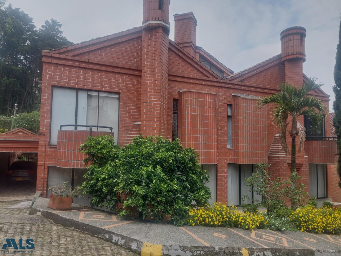 House in Medellín, Antioquia, Colombia 1 - 17725116