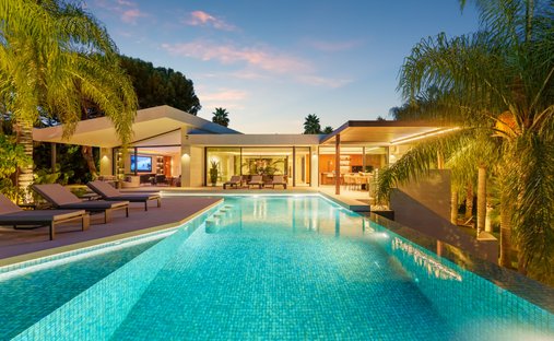 Villa in Elviria-Cabopino, Marbella, Spain 1