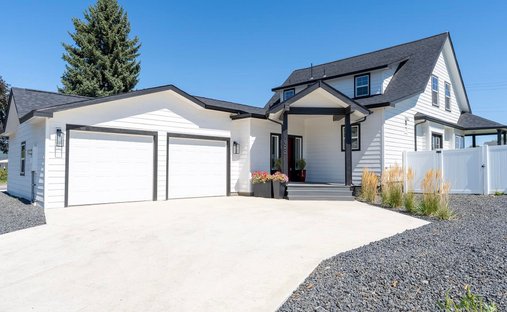 House in Greenacres, Washington, United States 1