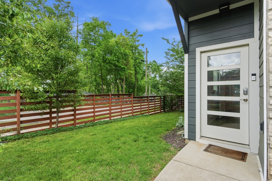 Co Op in Nashville, Tennessee, United States 3 - 17724967
