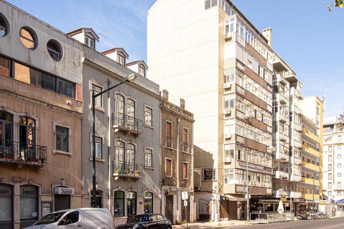 Arroios, Lisbon, Portugal 5 - 17725182