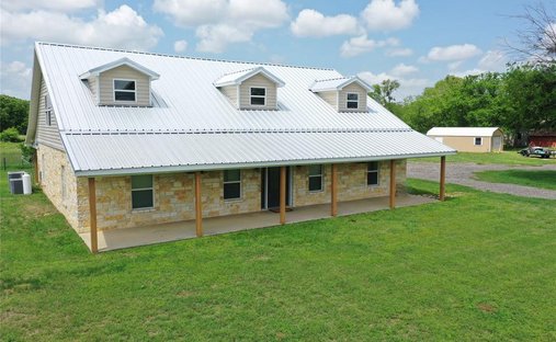 House in Wortham, Texas, United States 1