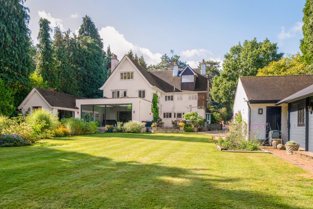 Casa a Kingswood, Reigate and Banstead, Inghilterra 2 - 17724935