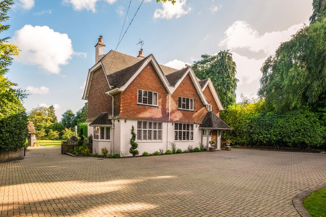 Casa a Kingswood, Reigate and Banstead, Inghilterra 3 - 17724935