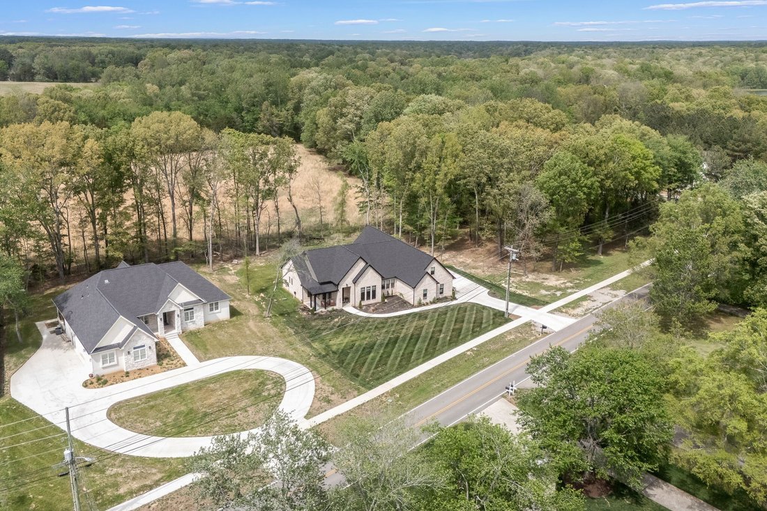 House in Tullahoma, Tennessee, United States 4 - 17725004