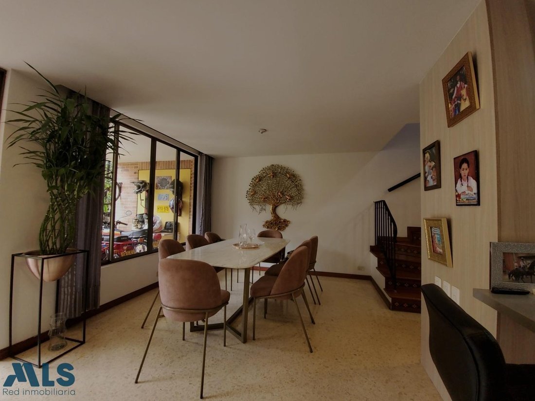 House in Medellín, Antioquia, Colombia 3 - 17725165