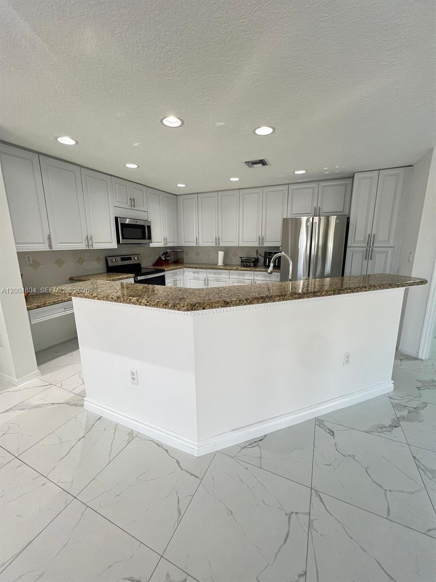 House in Pembroke Pines, Florida, United States 5 - 17725012
