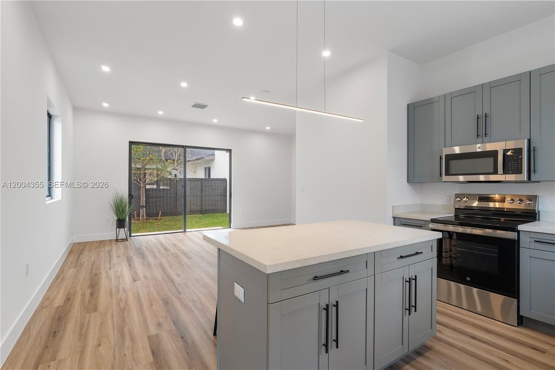 Townhouse in Miami, Florida, United States 3 - 17725076