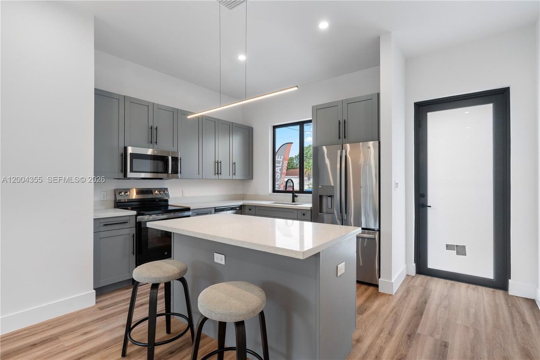 Townhouse in Miami, Florida, United States 2 - 17725076