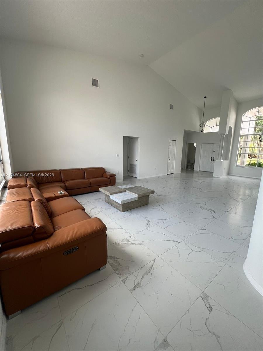 House in Pembroke Pines, Florida, United States 3 - 17725012