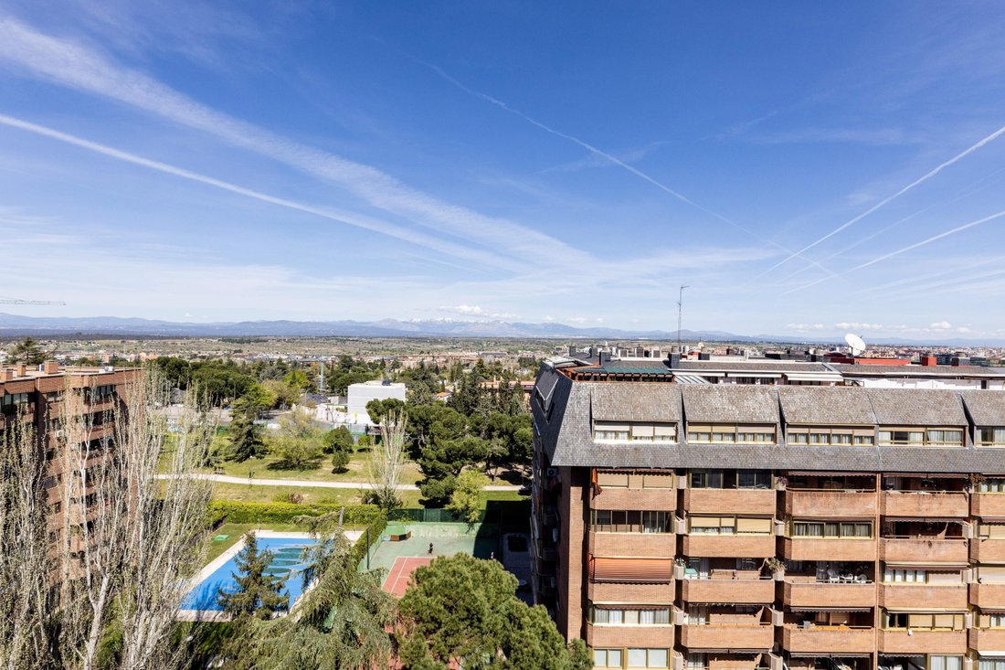 Apartment in Fuencarral-El Pardo, Madrid, Spain 5 - 17725213
