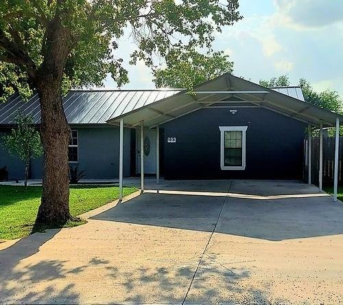 House in Hutto, Texas, United States 1 - 17725113