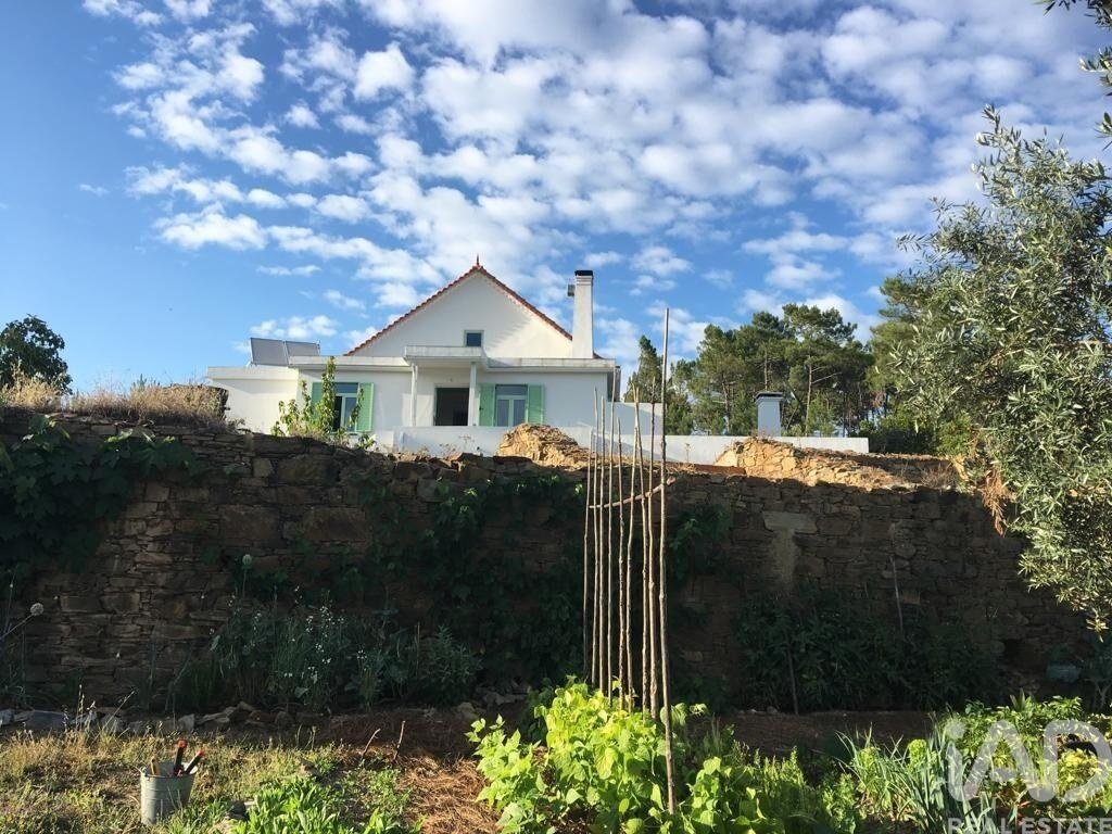 Townhouse in Castelo Branco, Castelo Branco District, Portugal 2 - 17725433