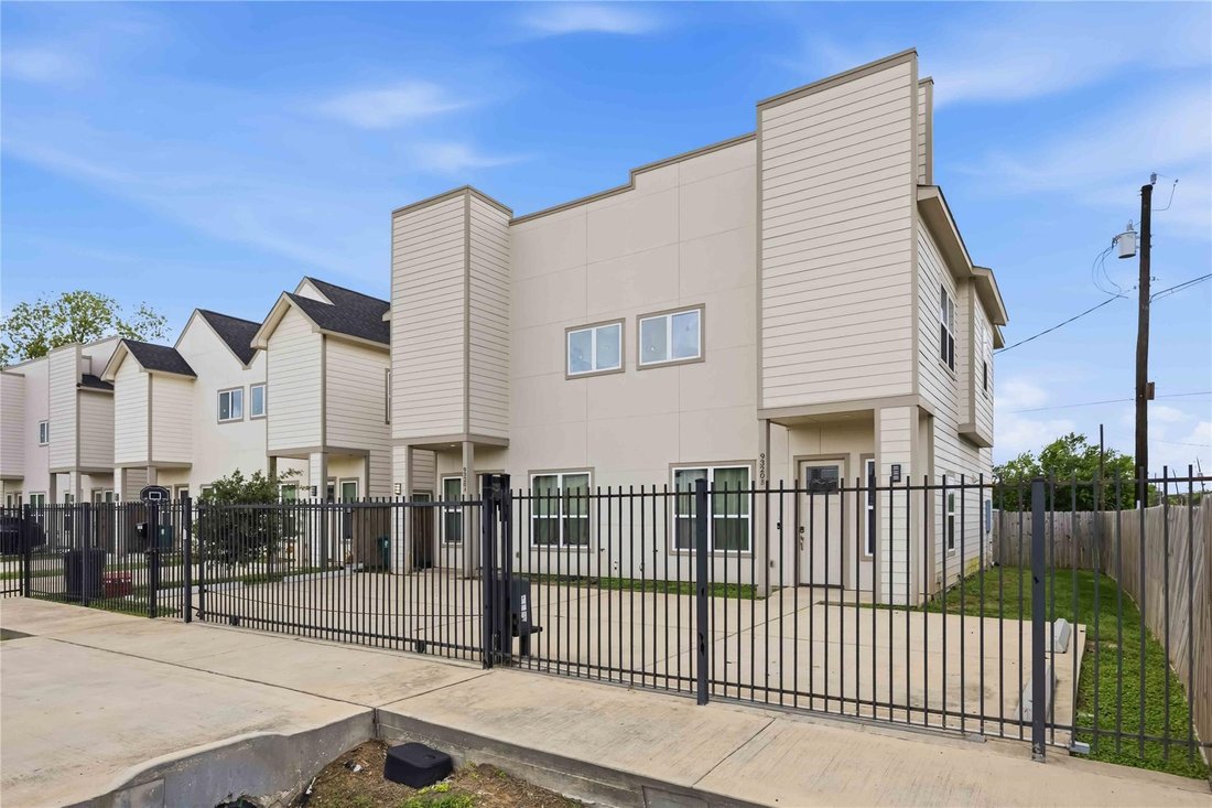 Houston, Texas, United States 2 - 17725145