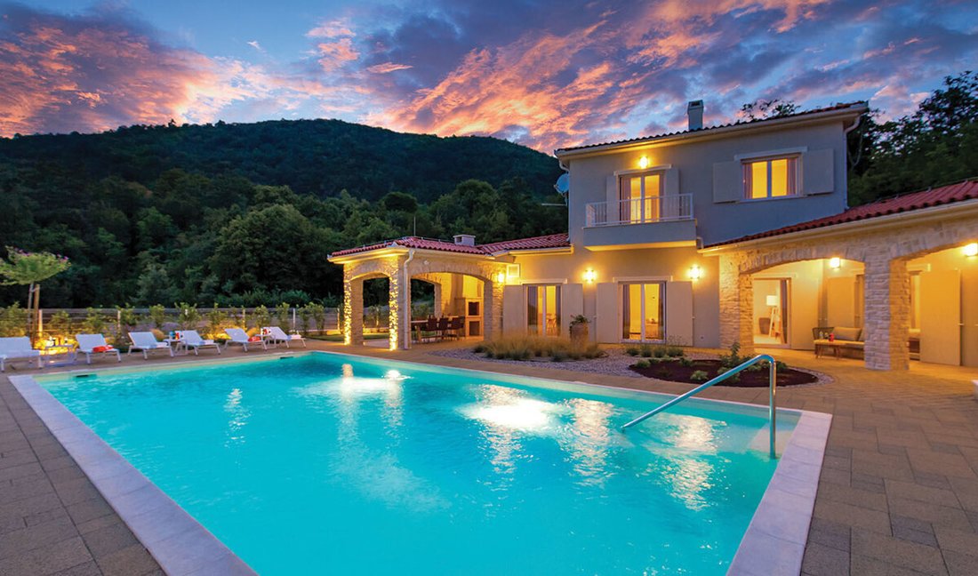 Villa in Grad Opatija, Primorje-Gorski Kotar County, Croatia 2 - 17725195