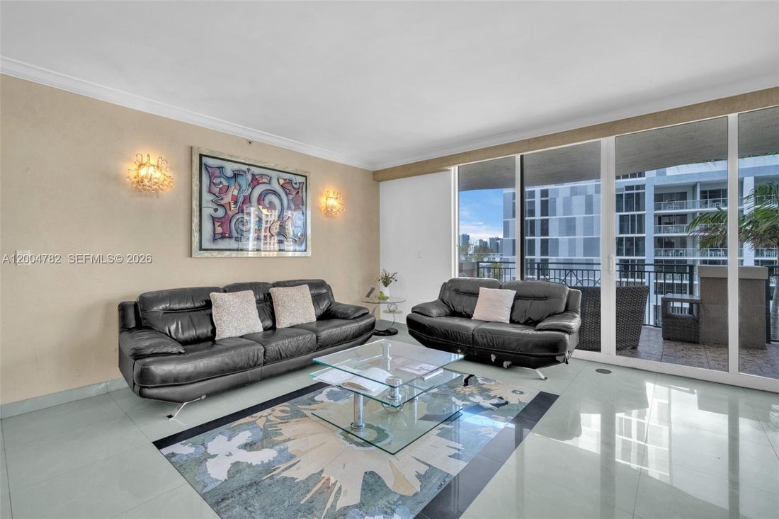 Condo in Sunny Isles Beach, Florida, United States 3 - 17725018