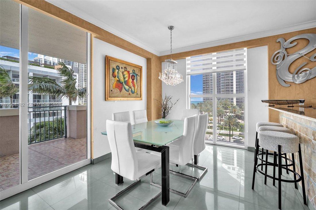 Condo in Sunny Isles Beach, Florida, United States 4 - 17725018