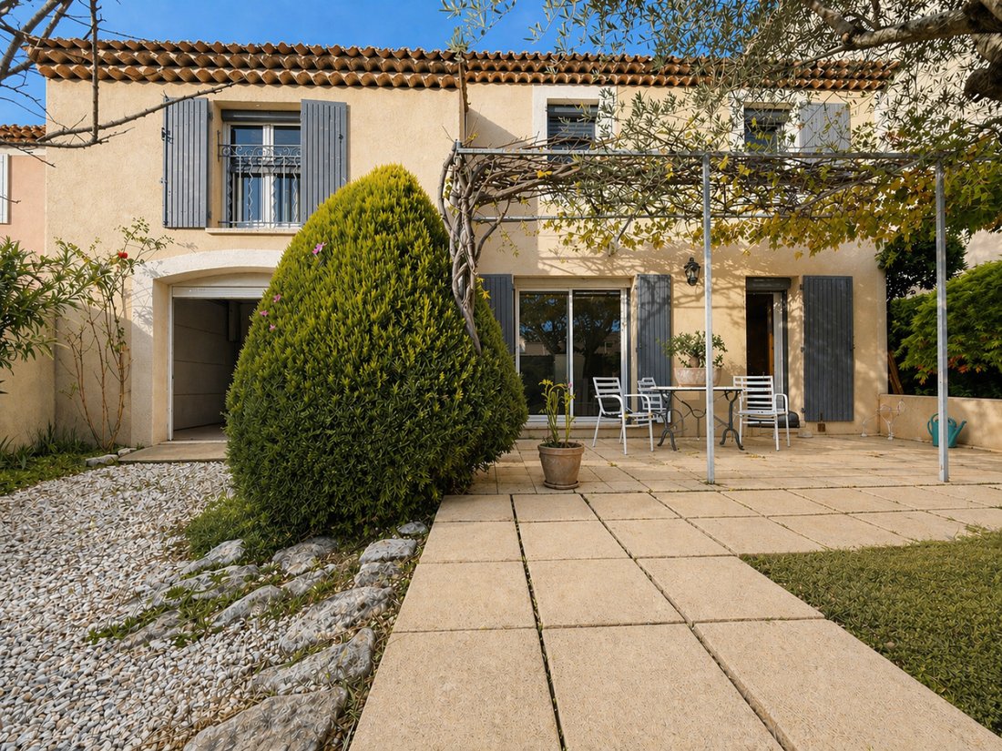 Villa in Granettes-Jauberte-Sainte Anne, Aix-en-Provence, France 1 - 16112382