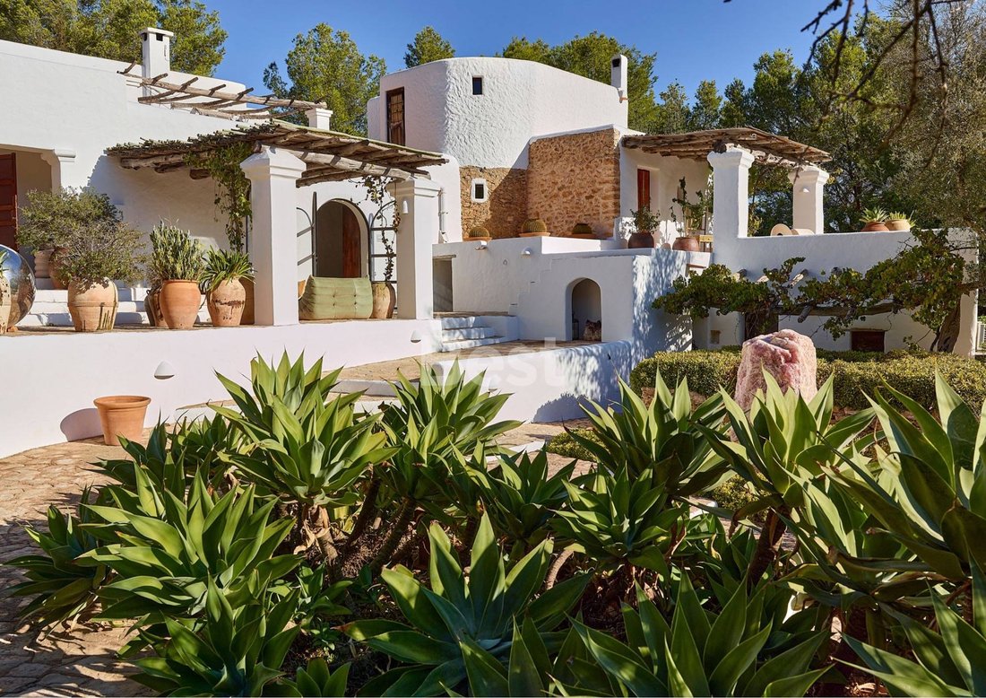 Country House in Sant Mateu d'Albarca, Sant Antoni de Portmany, Balearic Islands 2 - 17725038