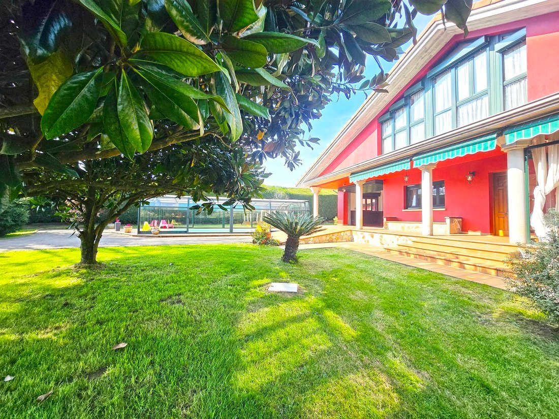 Villa in Llanera, Asturias, Spain 2 - 17725424