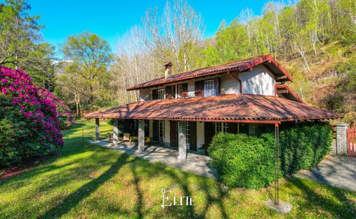 Villa en Mergozzo, Piamonte, Italia 1