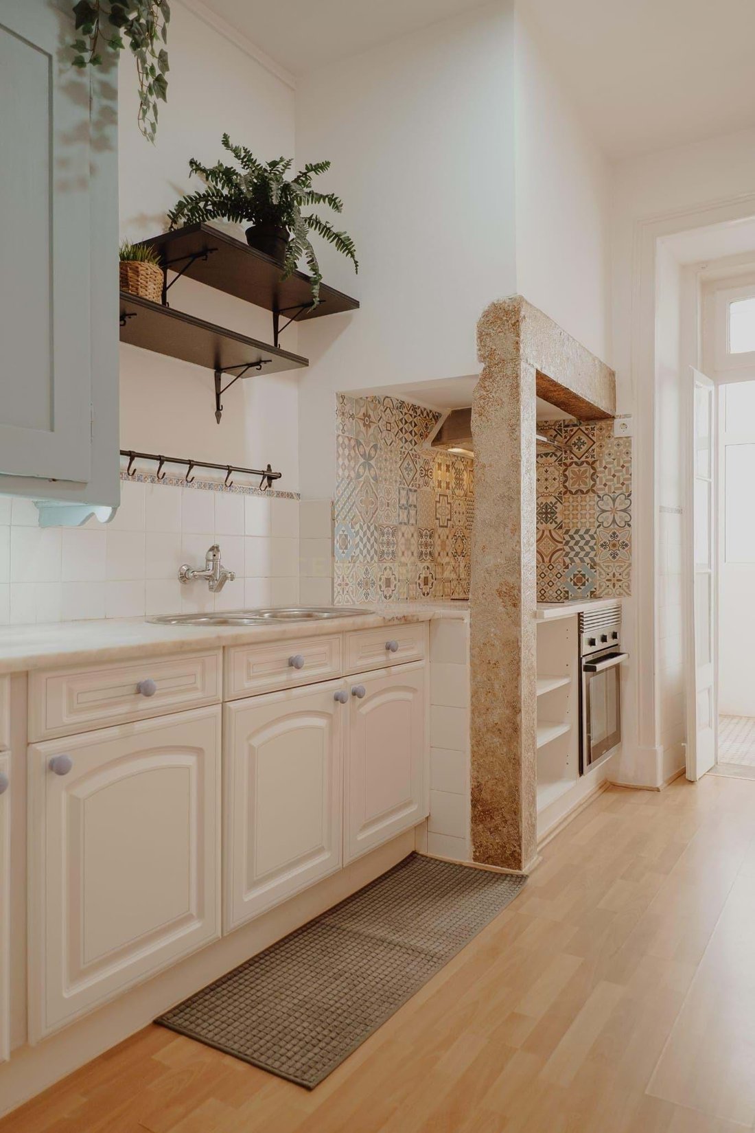 Apartment in Arroios, Lisbon, Portugal 3 - 17725494