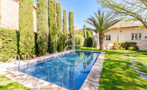 Villa in Moncloa-Aravaca, Madrid, Spain 1