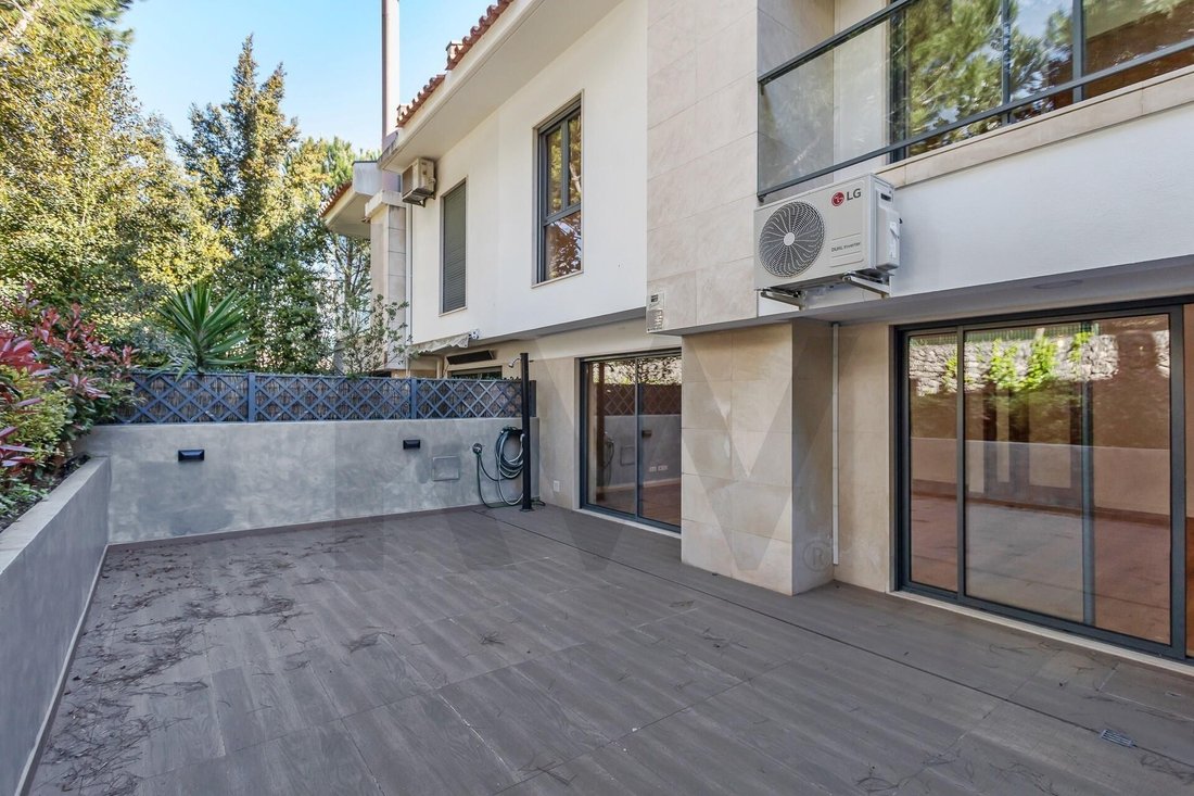 House in Barcarena, Lisbon, Portugal 1 - 17710726
