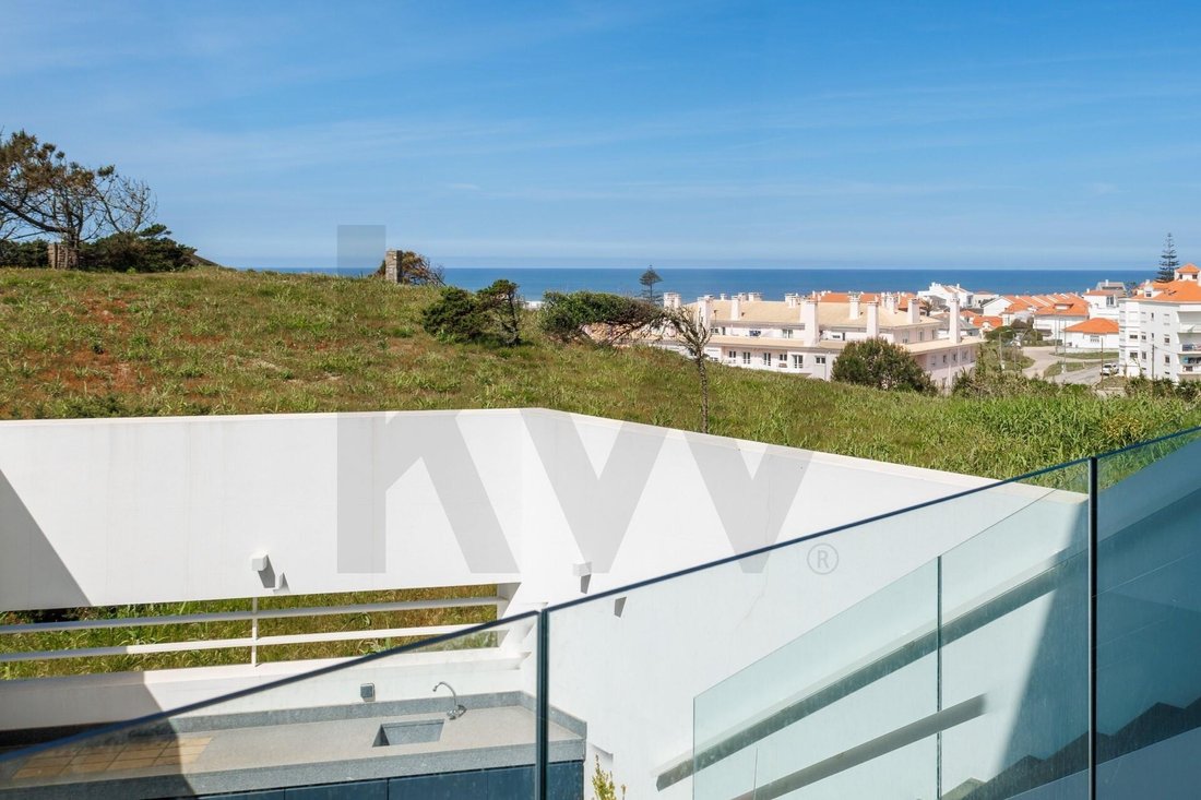 Apartment in Colares, Lisbon, Portugal 1 - 17725310