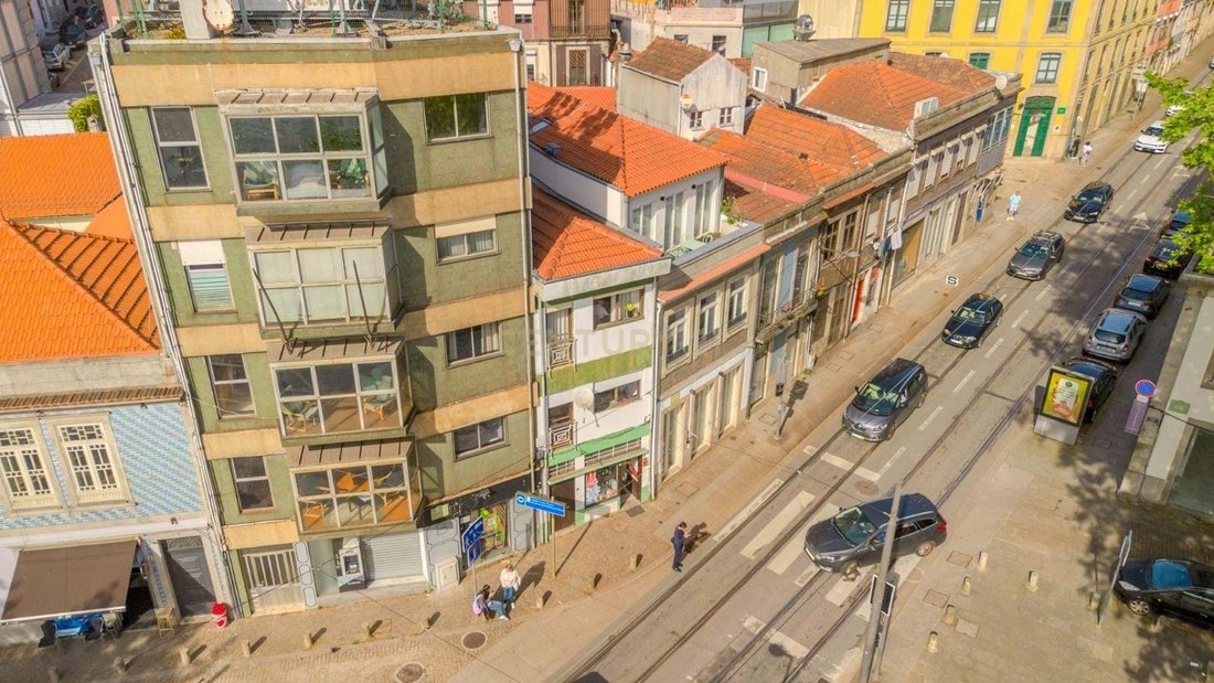 House in Lordelo do Ouro e Massarelos, Porto District, Portugal 2 - 17555362