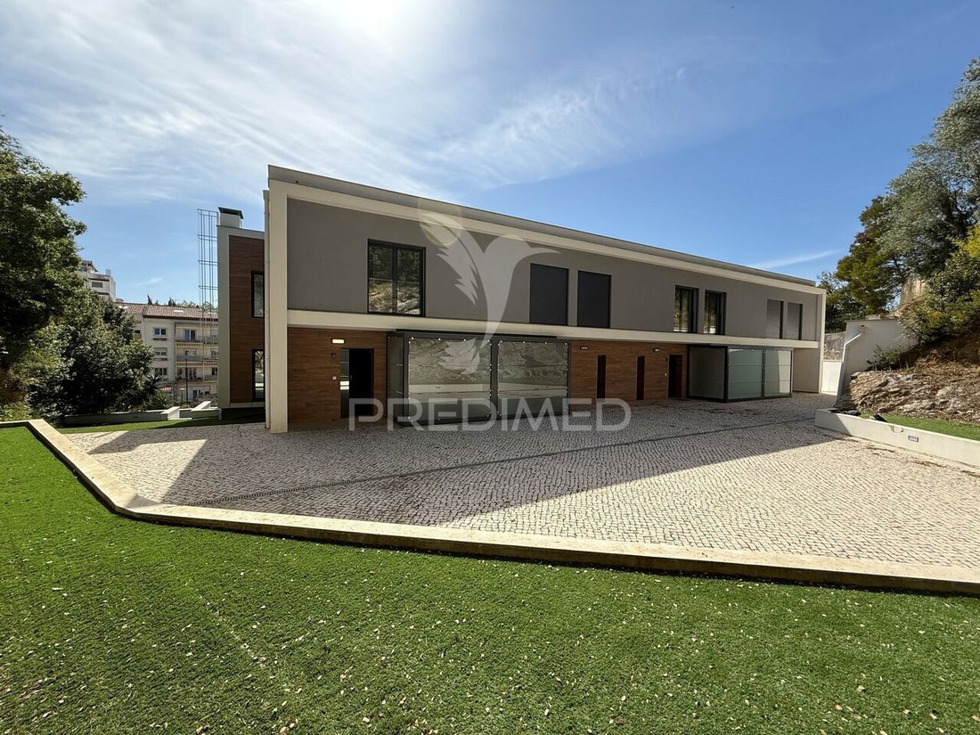 Apartment in Leiria, Pousos, Barreira e Cortes, Leiria District, Portugal 1 - 17725512
