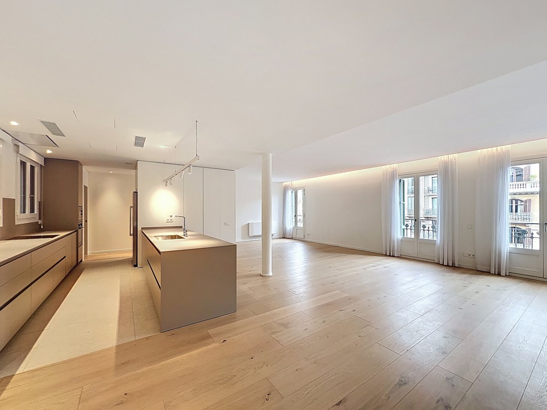 Apartment in Eixample, Barcelona, Spain 1 - 17725666