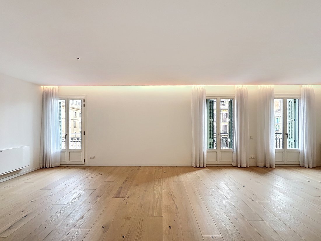 Apartment in Eixample, Barcelona, Spain 2 - 17725666