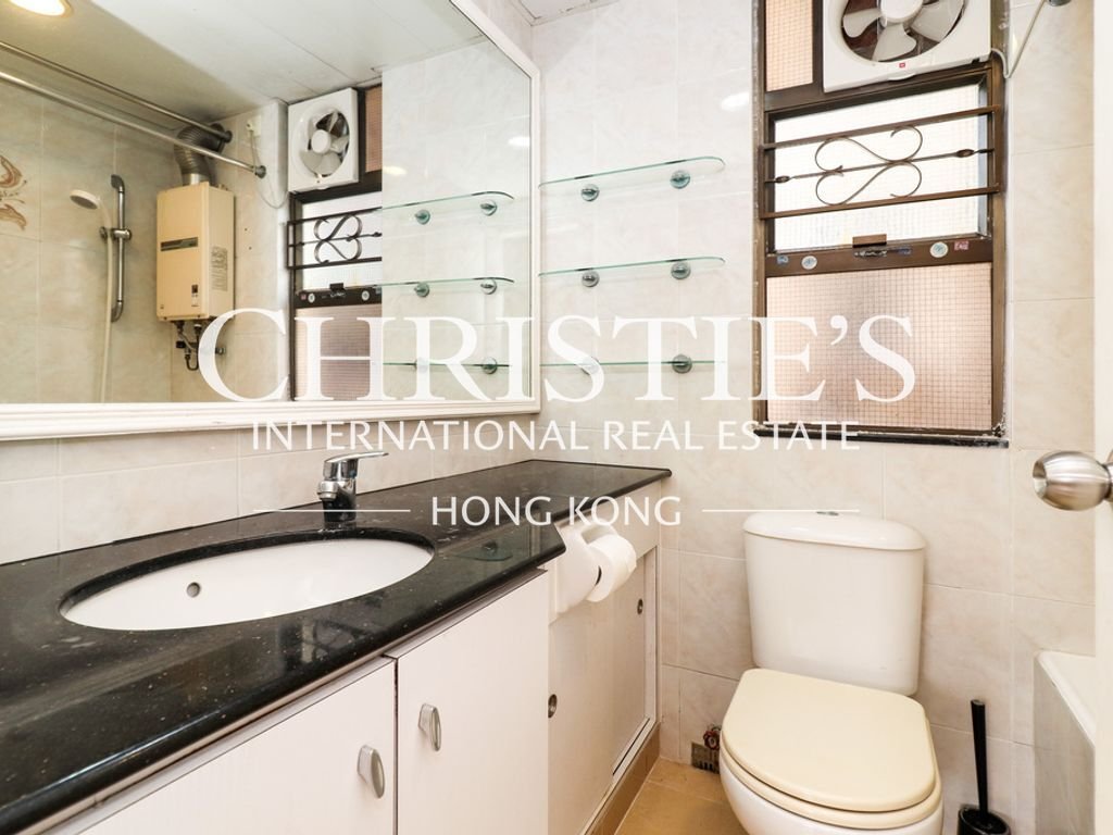 Apartment in Hong Kong, Hong Kong 5 - 17726059
