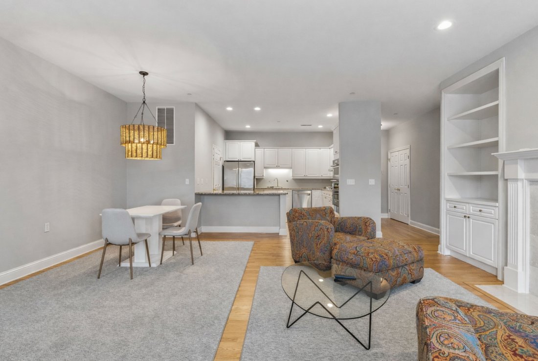 Condo in Minneapolis, Minnesota, United States 5 - 17725865