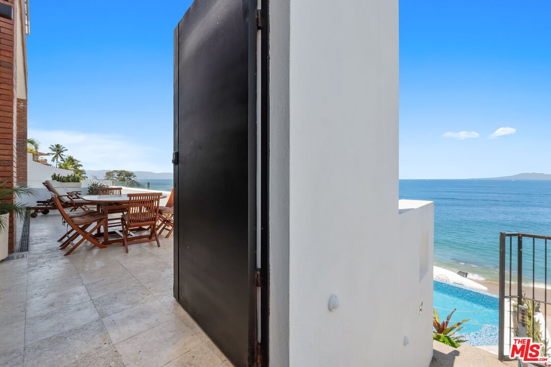 Condo in Puerto Vallarta, United States 4 - 17725820